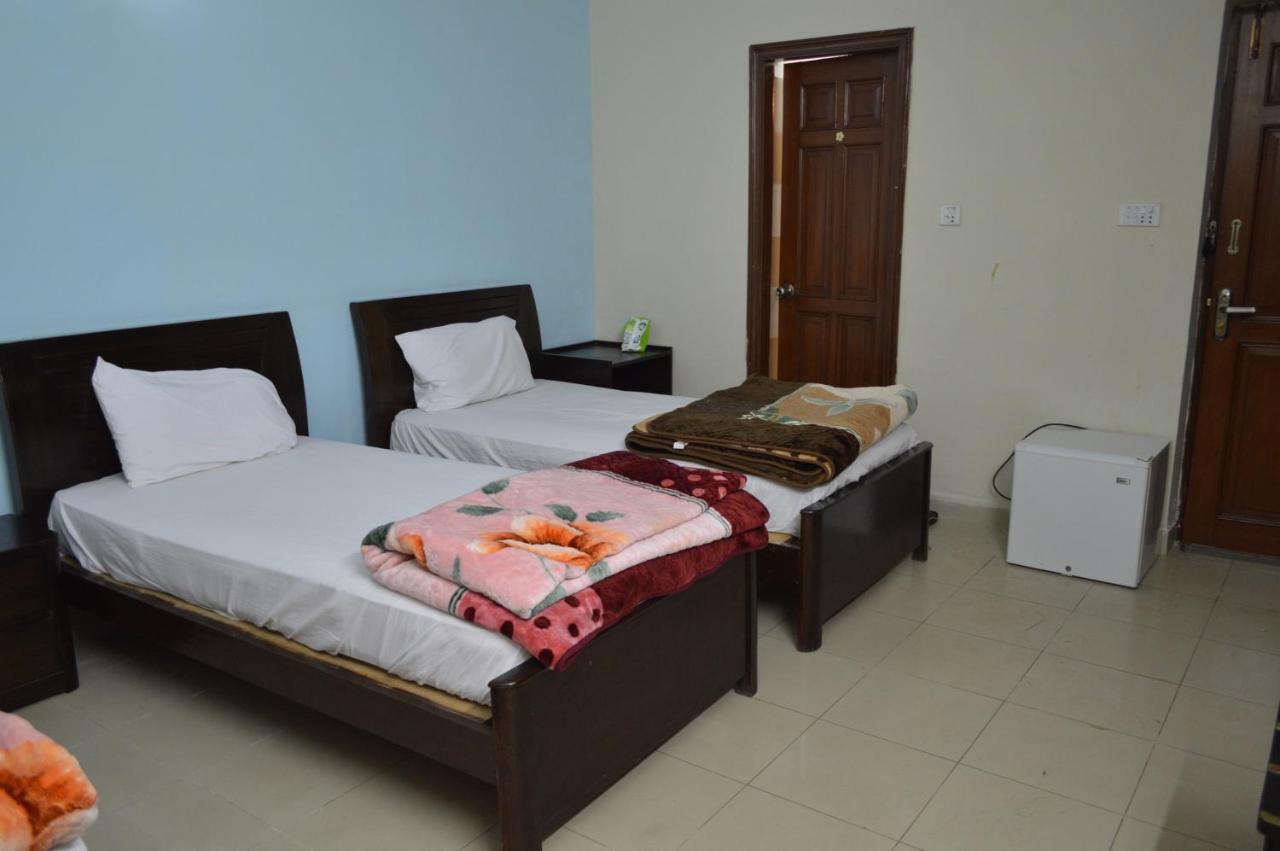 Bed and Breakfast Royal Manor F-10 Islamabad Zewnętrze zdjęcie