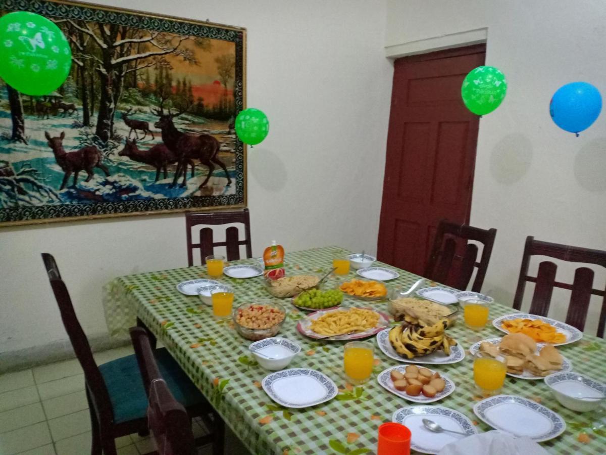 Bed and Breakfast Royal Manor F-10 Islamabad Zewnętrze zdjęcie