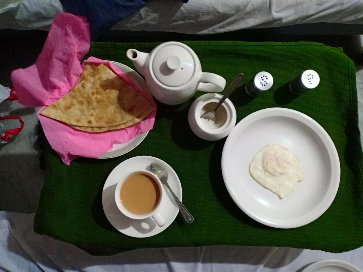 Bed and Breakfast Royal Manor F-10 Islamabad Zewnętrze zdjęcie