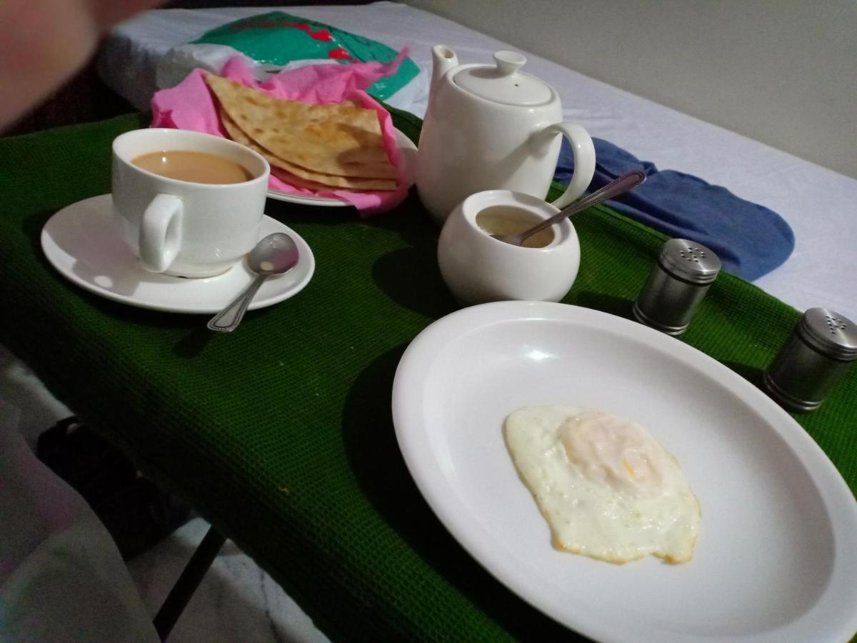 Bed and Breakfast Royal Manor F-10 Islamabad Zewnętrze zdjęcie